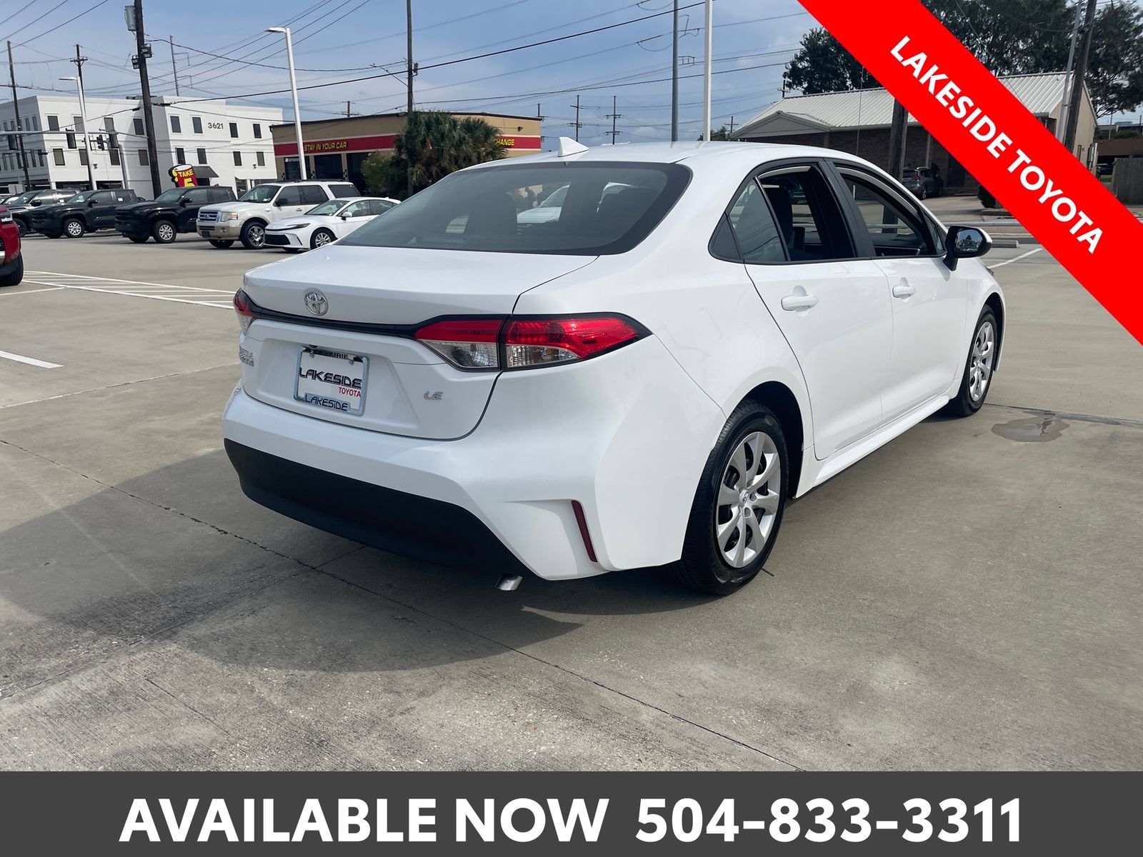 Used 2026 Toyota Corolla LE FWD image 5