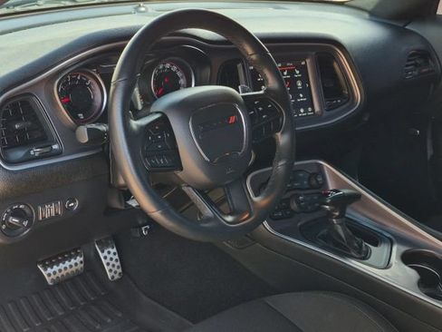 Used 2022 Dodge Challenger R/T Scat Pack RWD image 7