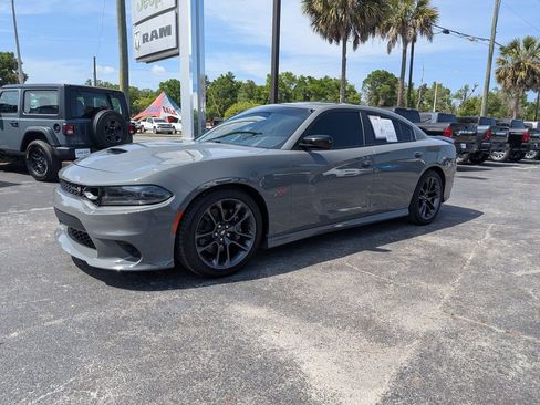 Used 2023 Dodge Charger Scat Pack w/ Navigation & Travel Group image 7