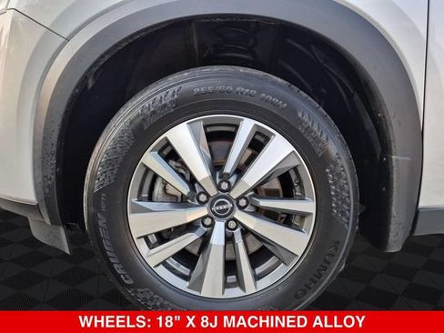 Certified 2024 Nissan Pathfinder SL AWD/4WD image 11