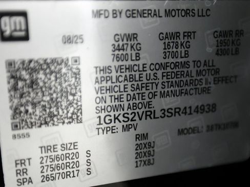 Used 2025 GMC Yukon AT4 Ultimate w/ LPO, Illumination Package AWD/4WD image 53