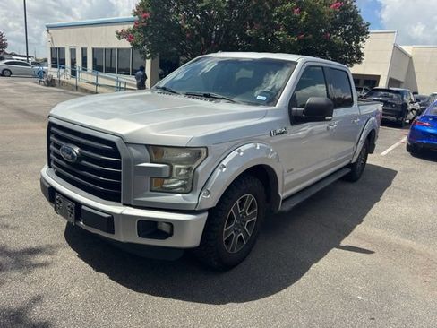 Used 2015 Ford F150 XLT w/ Equipment Group 302A Luxury RWD image 1