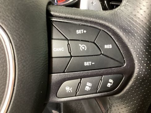 Used 2023 Dodge Durango R/T AWD/4WD image 23