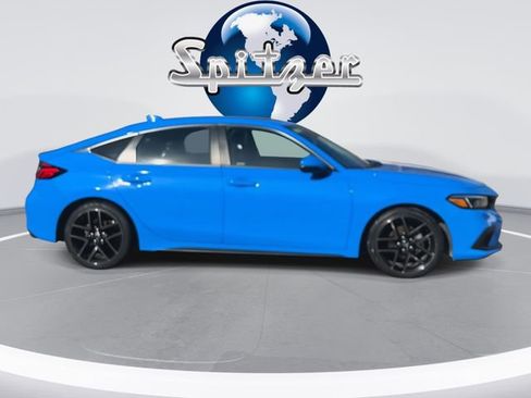 Used 2023 Honda Civic Sport Touring image 10