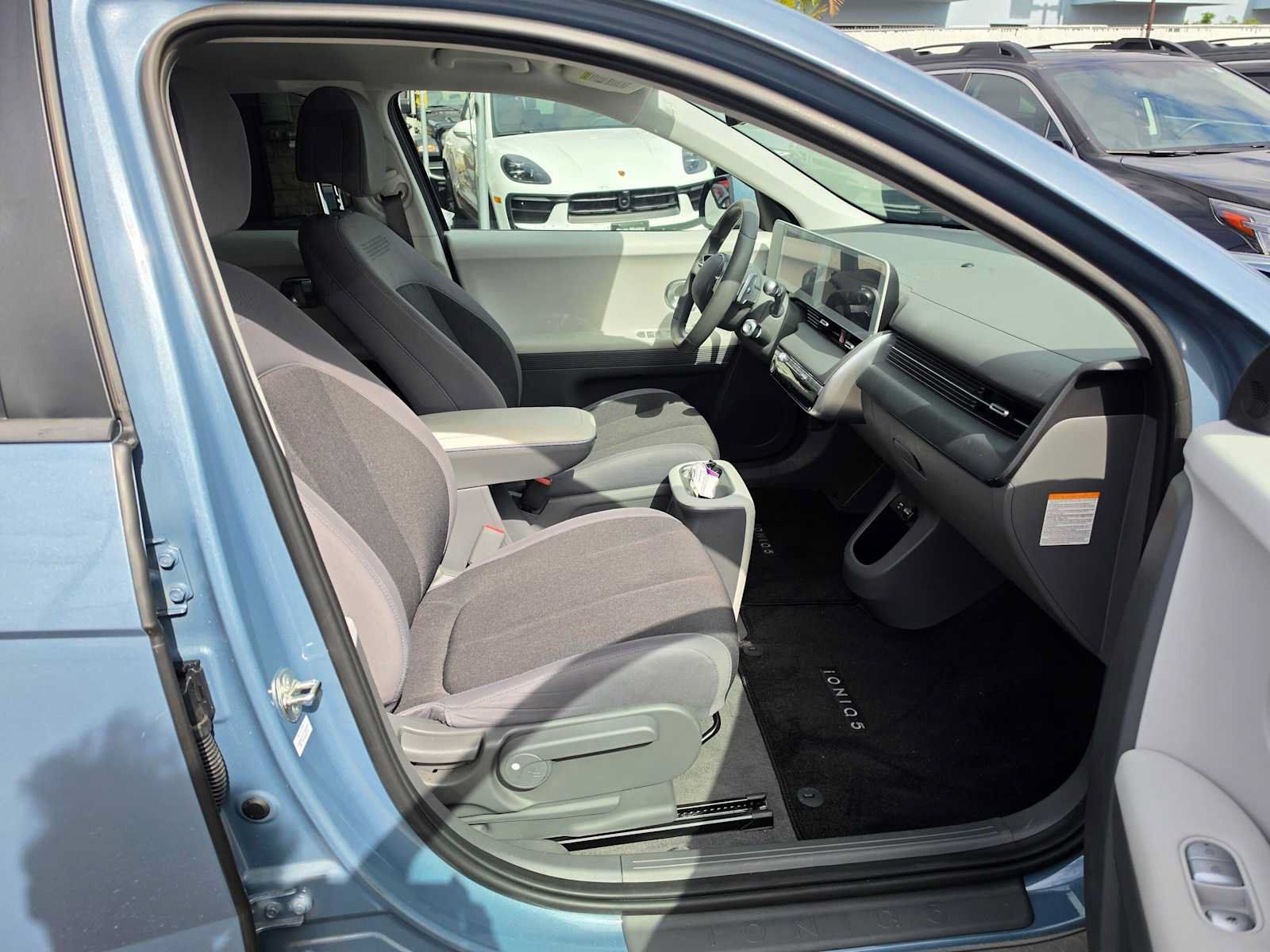Used 2024 Hyundai Ioniq 5 SEL RWD image 10