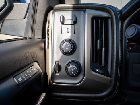 Used 2016 GMC Sierra 1500 Denali w/ Denali Ultimate Package AWD/4WD image 38