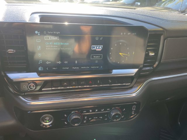 Used 2022 Chevrolet Silverado 1500 LT Trail Boss w/ Protection Package AWD/4WD image 25
