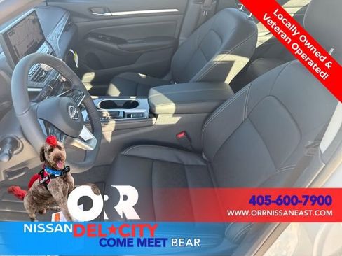 New 2025 Nissan Altima 2.5 SL image 14