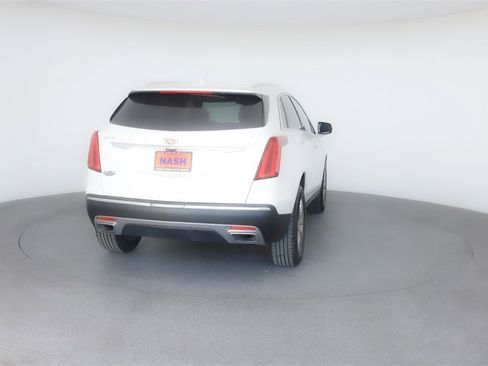 Used 2022 Cadillac XT5 Premium Luxury w/ Technology Package image 6