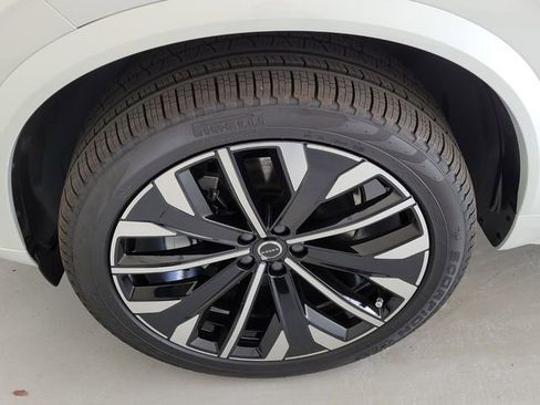 New 2026 Volvo XC90 B6 Ultra w/ Protection Package AWD/4WD image 10