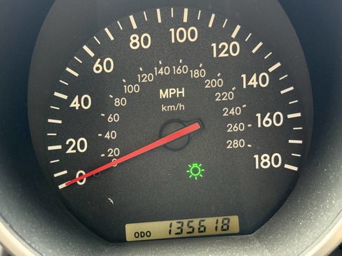 Used 2003 Lexus SC 430 Convertible RWD image 34