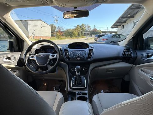 Used 2013 Ford Escape SE image 35