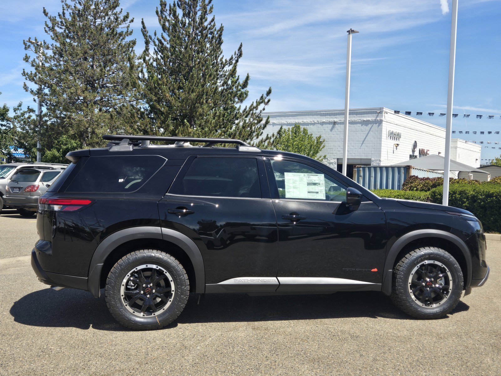 New 2026 Nissan Pathfinder Rock Creek w/ Rock Creek Premium Package AWD/4WD image 3