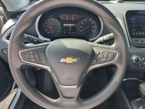 Used 2024 Chevrolet Malibu LT FWD image 31