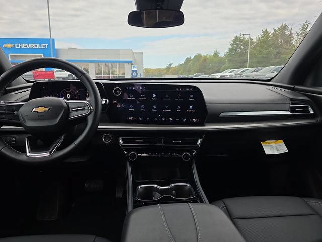 Used 2026 Chevrolet Traverse LT AWD/4WD image 15