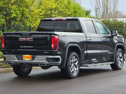 Used 2023 GMC Sierra 1500 SLT w/ SLT Premium Package image 4
