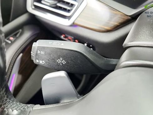 Used 2023 BMW X5 sDrive40i w/ M Sport Package image 46