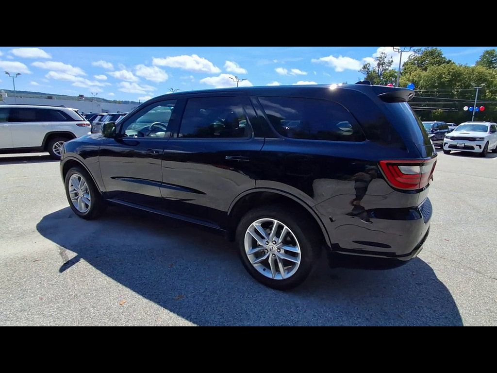 Used 2025 Dodge Durango GT AWD/4WD image 6