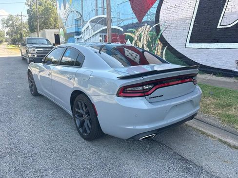 Used 2021 Dodge Charger SXT w/ Blacktop Package RWD image 4