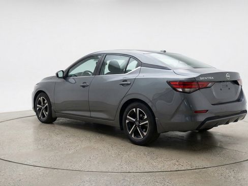 Used 2025 Nissan Sentra SV FWD image 6