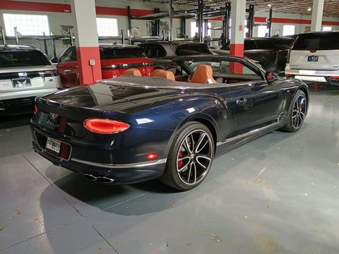 Used 2020 Bentley Continental GT AWD/4WD image 3