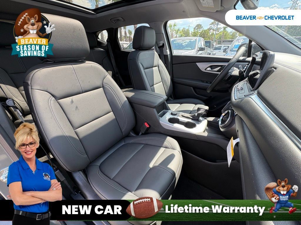 New 2025 Chevrolet Blazer LT w/ Midnight/Sport Edition AWD/4WD image 27