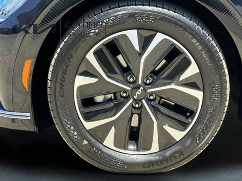 Certified 2024 Kia EV6 Wind RWD image 27