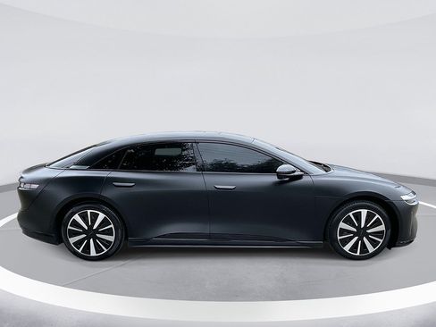 Used 2025 Lucid Air Touring AWD/4WD image 3