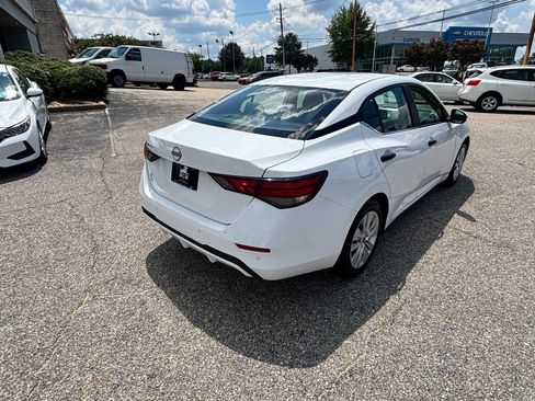 Used 2024 Nissan Sentra S FWD image 34