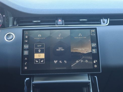 Used 2024 Land Rover Range Rover Evoque S AWD/4WD image 14