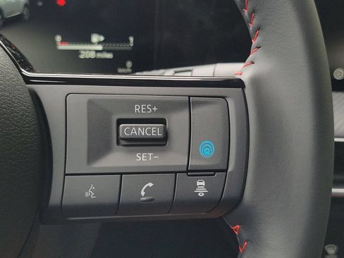 New 2026 Nissan Kicks SR FWD image 26