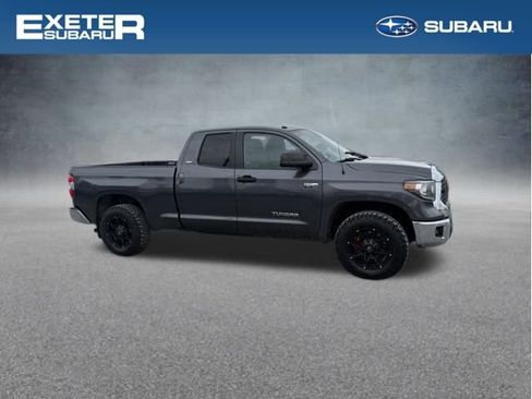 Used 2018 Toyota Tundra SR5 image 3