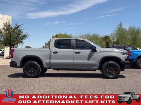Used 2024 Chevrolet Silverado 1500 ZR2 w/ ZR2 Bison Edition AWD/4WD image 5