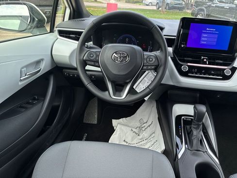 New 2026 Toyota Corolla SE FWD image 18
