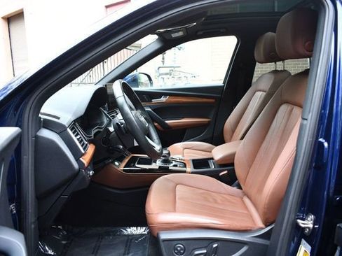 Used 2021 Audi Q5 2.0T Premium Plus w/ Premium Plus Package image 22