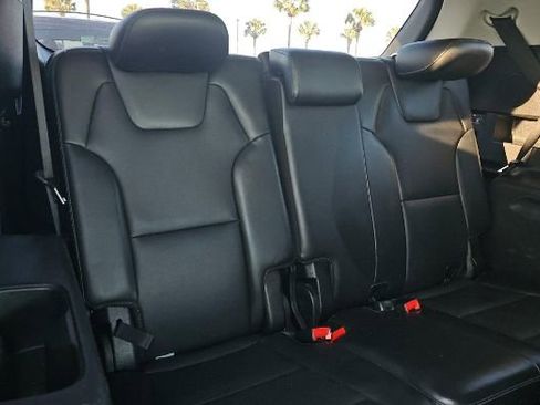 Used 2021 Kia Telluride EX image 11