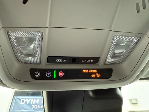 Used 2023 Chevrolet Malibu LT FWD image 34