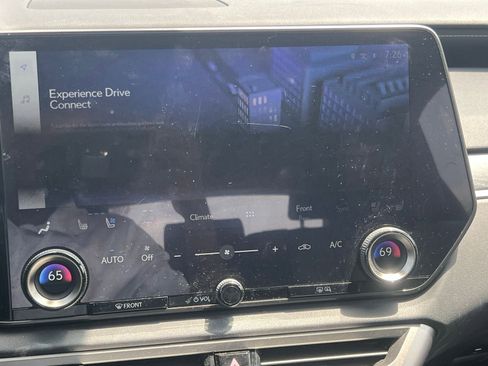 Used 2024 Lexus RX 350 Premium w/ Accessory Package (Z1) FWD image 31