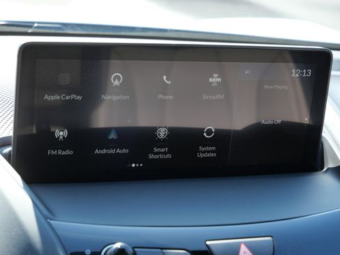 Used 2025 Acura RDX w/Technology Package image 23