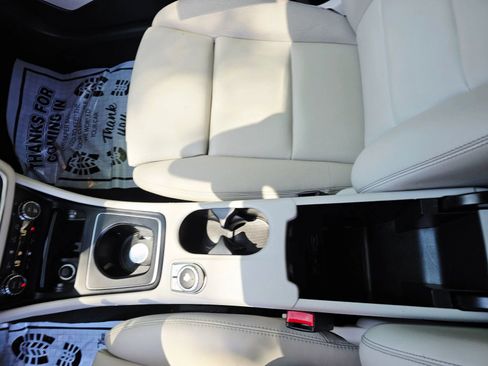 Used 2017 Mercedes-Benz GLA 250 image 22