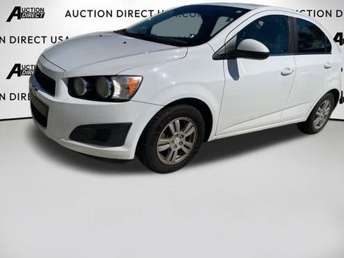 Used 2016 Chevrolet Sonic LT image 11