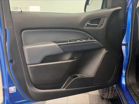 Used 2019 Chevrolet Colorado Z71 AWD/4WD image 25