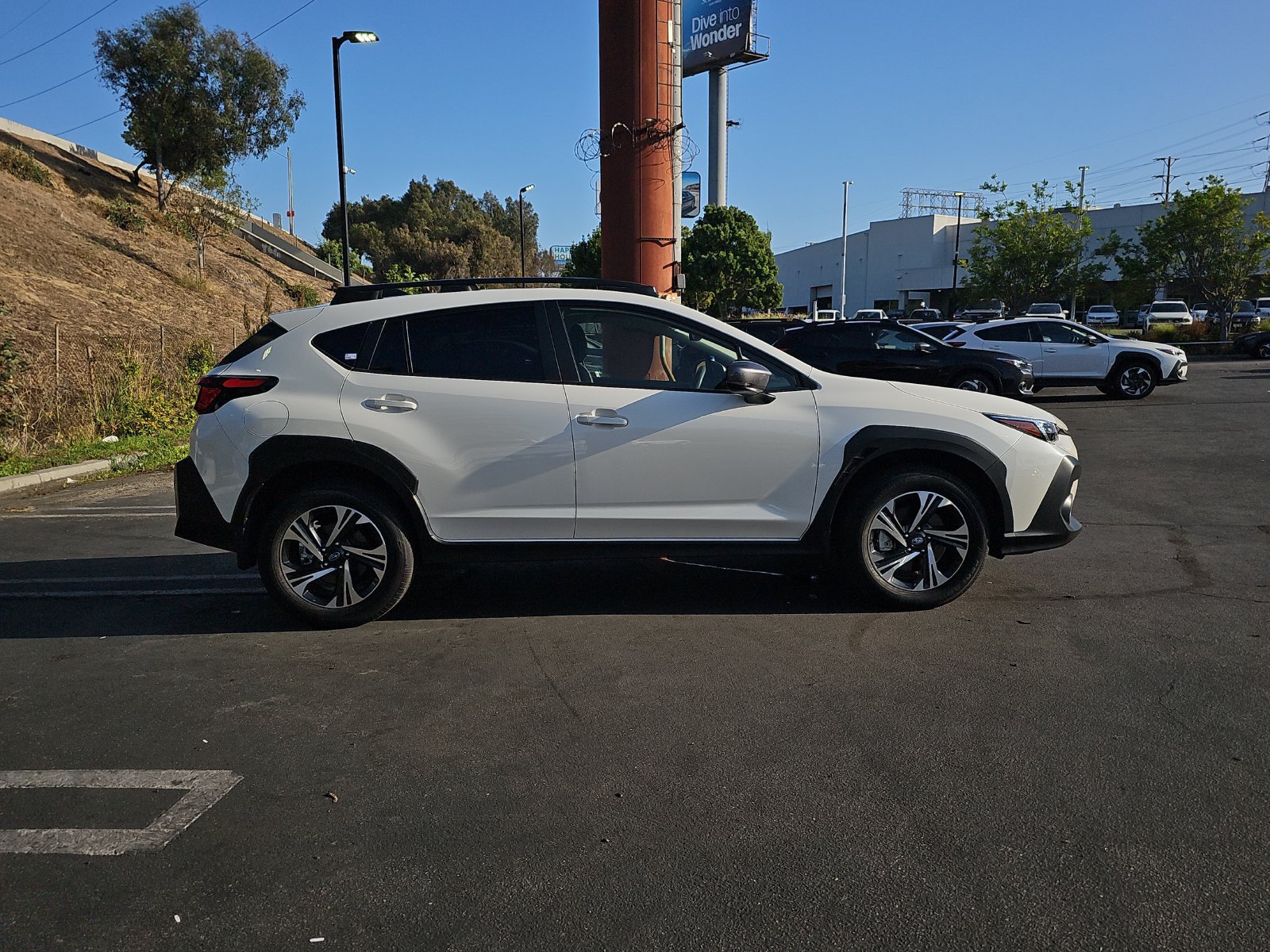 Used 2024 Subaru Crosstrek 2.0i Premium w/ Popular Package #3 AWD/4WD image 8