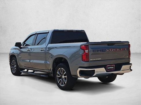 Used 2021 Chevrolet Silverado 1500 LT RWD image 8