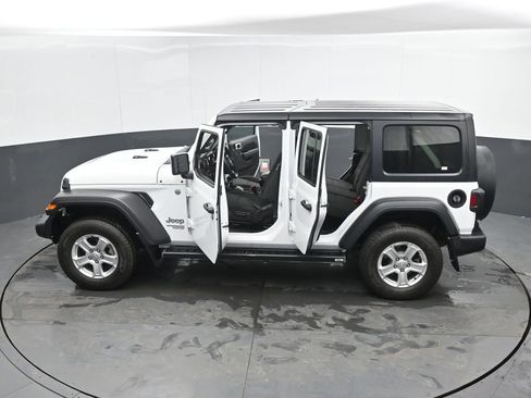 Used 2020 Jeep Wrangler Unlimited Sport S AWD/4WD image 56