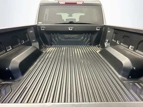 Used 2024 GMC Sierra 1500 Elevation AWD/4WD image 30