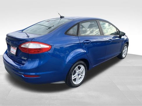 Used 2019 Ford Fiesta SE image 5