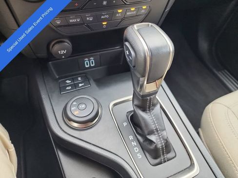 Used 2023 Ford Ranger XLT w/ Equipment Group 301A Mid AWD/4WD image 17