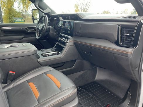 Used 2024 GMC Sierra 2500 AT4 w/ AT4 Premium Plus Package image 36