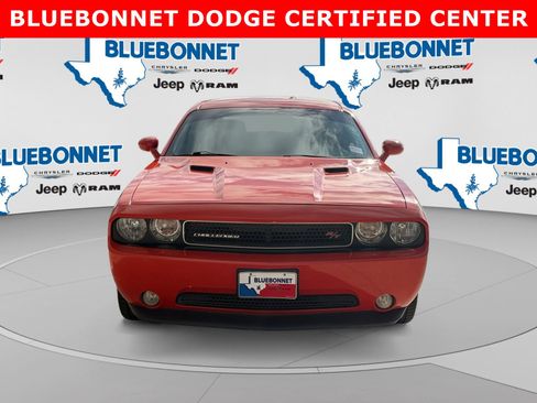 Used 2013 Dodge Challenger R/T RWD image 2